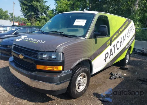 2023 Chevrolet Express Cargo Rwd 2500 Regular Wheelbase Wt из США, поврежденный, VIN 1GCWGAFP9P1258134